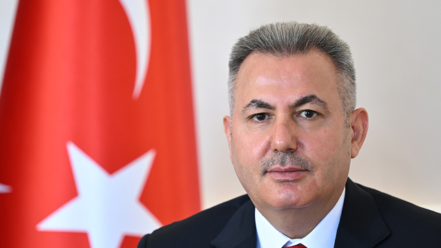 İzmir Valisi Elban'dan 23 Nisan kutlama daveti