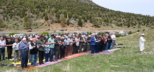 Seydişehir'de vatandaşlar yağmur duasına çıktı