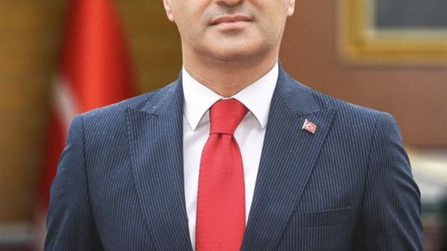 İYİ Partili Yomra Belediye Başkanı Bıyık, partisinden istifa etti