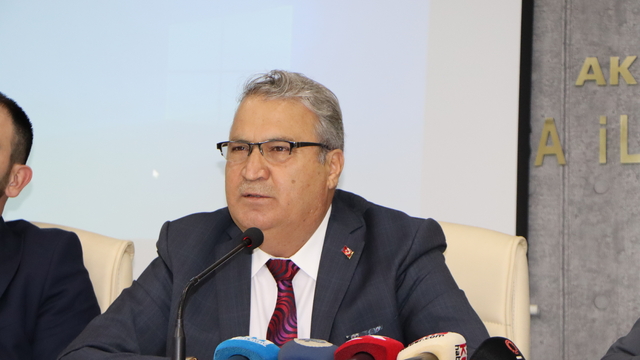 Eski Yunusemre Belediye Başkanı Mehmet Çerçi'den yatırım açıklaması