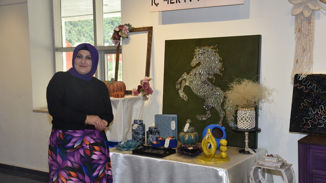 Gümüşhane'de iç mekan tasarım bölümü sergisi açıldı