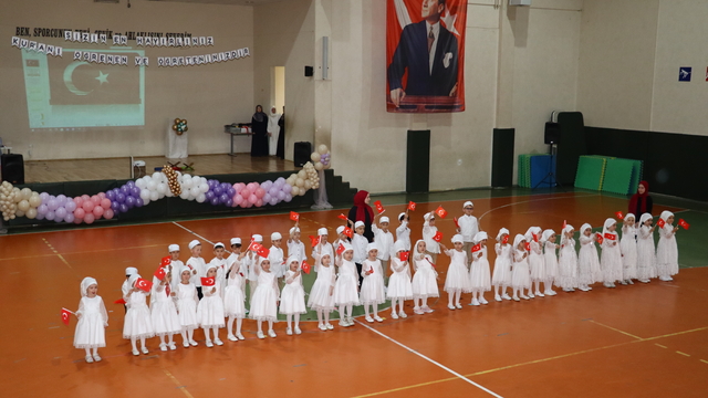 Yeniçağa'da Kur'an kursu yıl sonu etkinliği düzenlendi