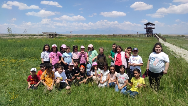 Kayseri'de ilkokul öğrenciler kuş gözlemi yaptı