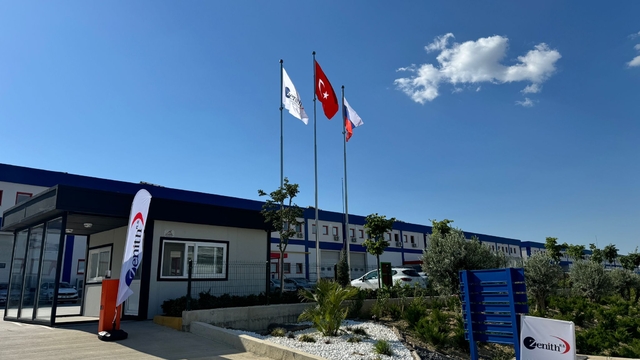 Rus firma İzmir'deki endüstriyel raf fabrikasını açtı