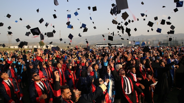 Şırnak Üniversitesi'nde mezuniyet töreni düzenlendi