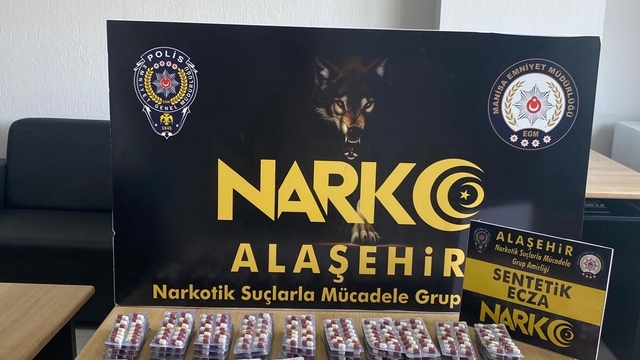 Manisa'da uyuşturucu operasyonunda yakalanan 2 zanlı tutuklandı