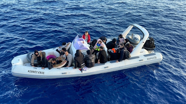 Fethiye açıklarında 18 düzensiz göçmen kurtarıldı