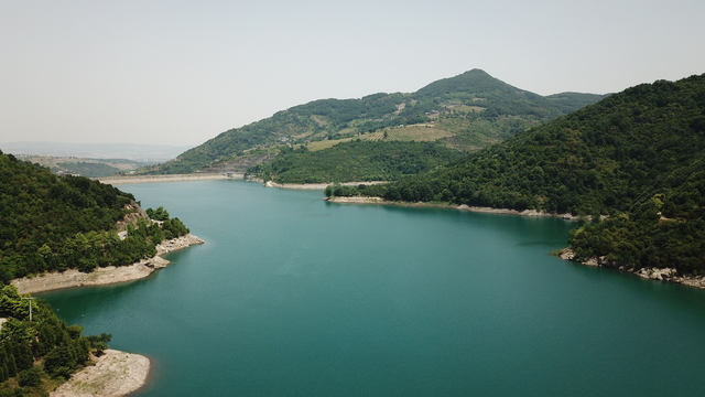 Su seviyesi düşen Yuvacık Barajı'na Sapanca Gölü'nden takviye