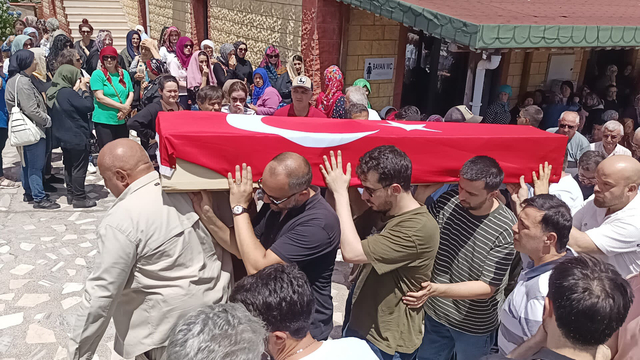 Sinop'taki kazada ölen doktor Sena Sakin, memleketi Ordu'da son yolculuğuna uğurlandı