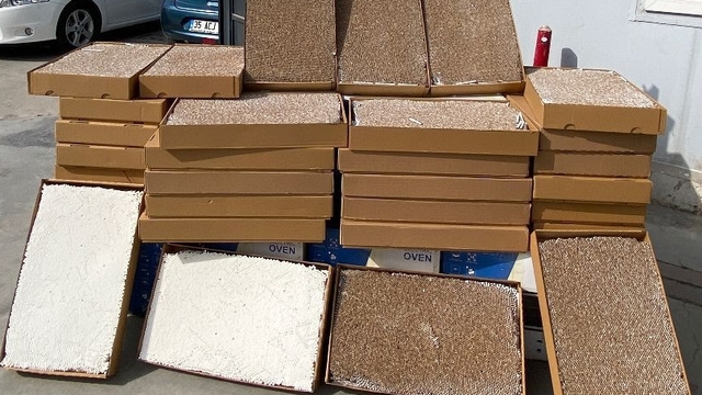 İzmir'de asayiş uygulamalarında yakalanan 65 şüpheli tutuklandı