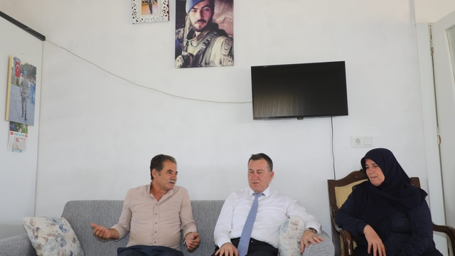 Nizip Belediye Başkanı Doğan'dan şehit ailelerine ziyaret