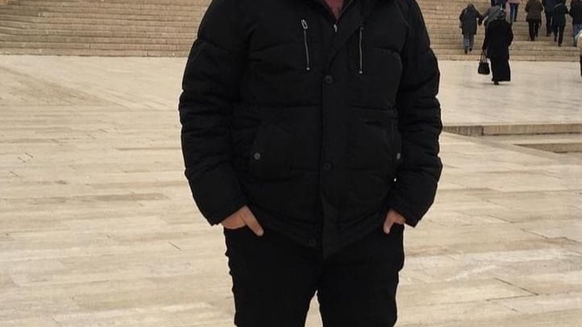 Takla atan otomobilde hayatını kaybeden 3 arkadaş, son yolculuklarına uğurlandı