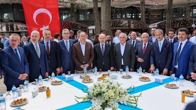 Sakarya'da bayramlaşma programı gerçekleştirildi