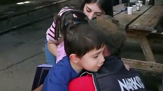 Şüpheli araç ihbarı yapılan polislere 'Babalar Günü' sürprizi