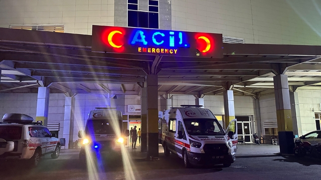 Şanlıurfa'da husumetli aileler arasında taş- sopa ve silahlı kavga: 1 ölü, 6 yaralı (2)