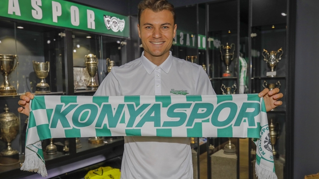 Konyaspor, Yusuf Erdoğan'ı renklerine bağladı