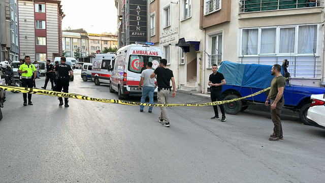 Kütahya'da aile faciası: Annesini öldüren üvey babasını tabancayla öldürdü