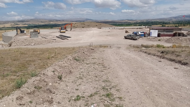 Tokat'ta sahipsiz hayvanlar için merkez kuruluyor; 120 bin metrekarelik alanda inşaat başladı