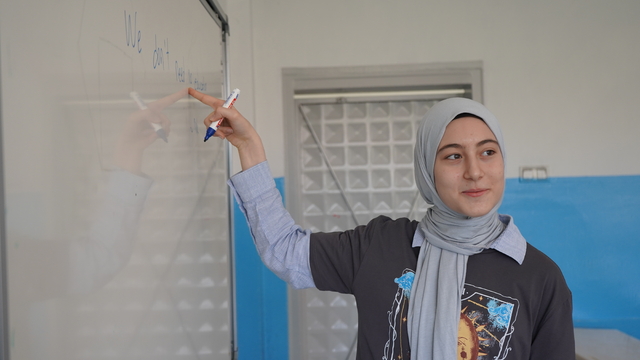 Batman'da 4 yıl aradan sonra devlet okulundan LGS birincisi çıktı