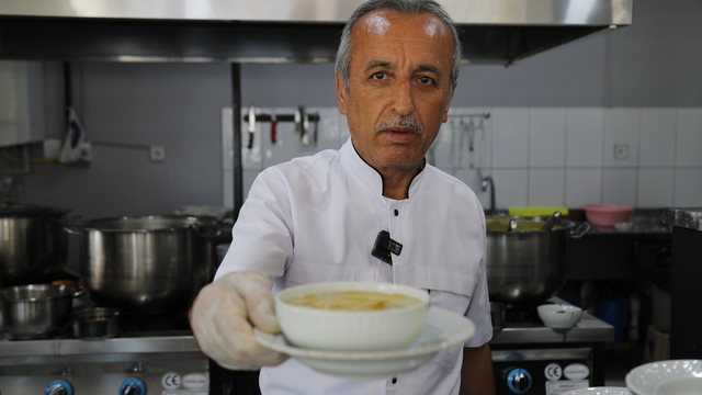 Çubuk'ta 3 nesildir babadan oğula geçen çorbacı damak çatlatıyor