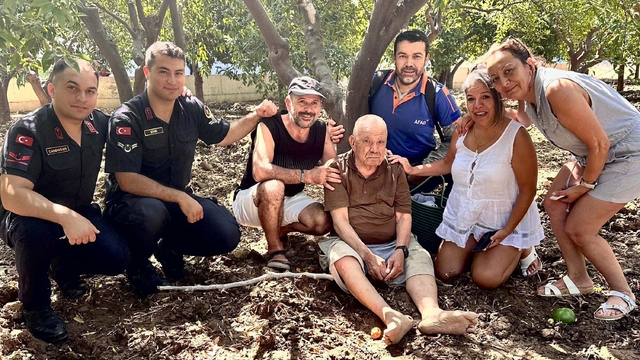 Kayıp Alzheimer hastası, bahçede uyurken bulundu