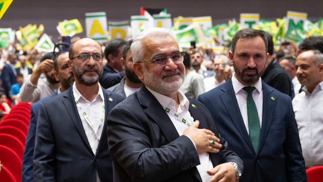 Zekeriya Yapıcıoğlu HÜDA PAR genel başkanlığına yeniden seçildi: