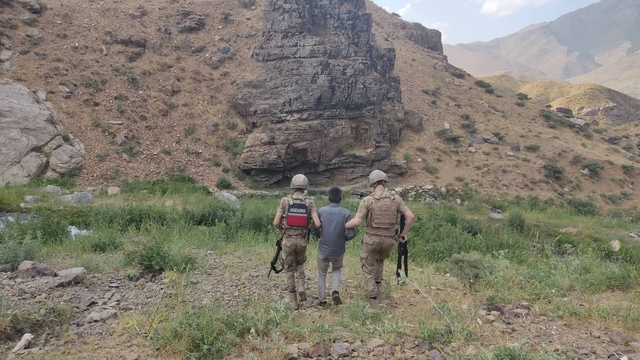 Hakkari'de uyuşturucu operasyonu