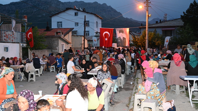 Başkan Ustaoğlu muharrem ayı iftarına katıldı