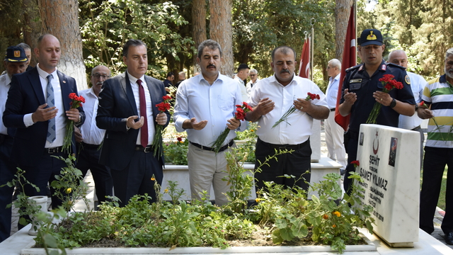 Turgutlu'da 15 Temmuz şehitleri anılıyor