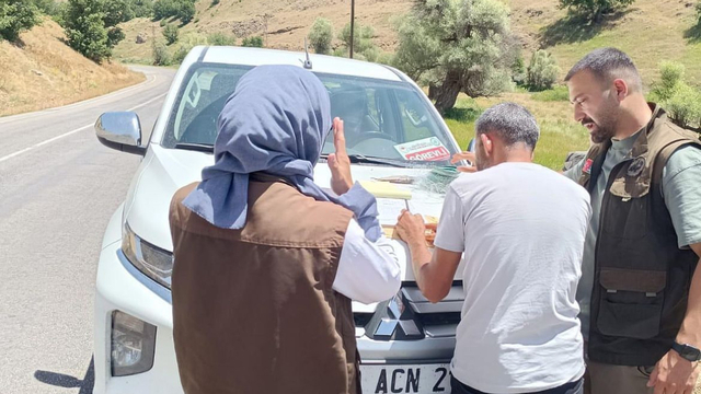 Tunceli'de kaçak balık avlayan 2 kişiye 10 bin 480 lira ceza