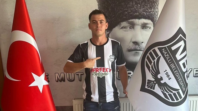 Nazilli Belediyespor'da Kürşat Yılmaz imzaladı