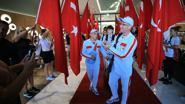 Artistik Cimnastik Erkek Milli Takımı, olimpiyatlar için Paris'e uğurlandı