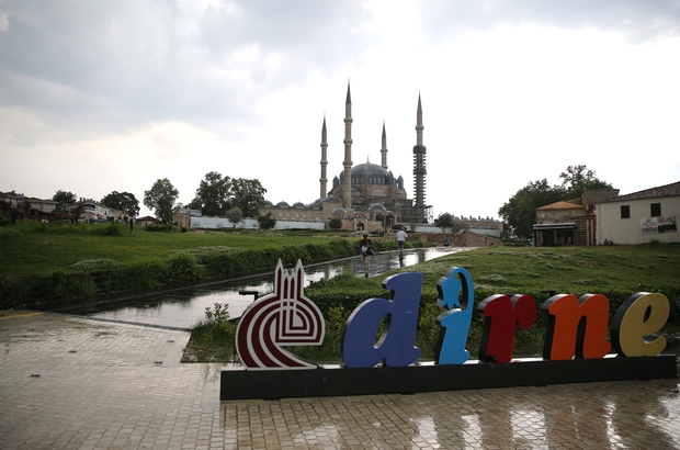 Edirne'de sağanak etkili oldu