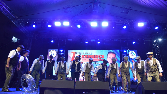 Görele'de 14. Uluslararası Kemençe ve Horon Festivali başladı