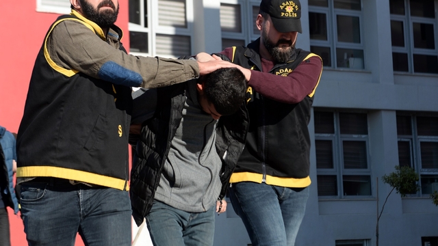 'Garson, bakar mısın' cinayetinde 3 sanığa 18'er yıl hapis cezası