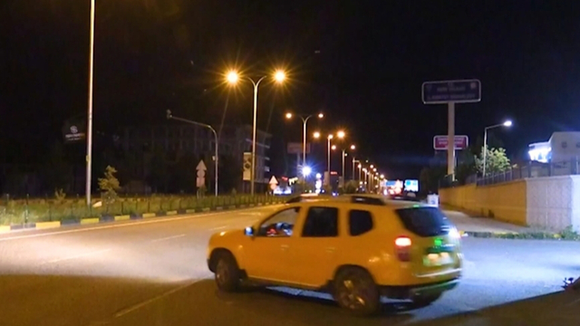 Kars'ta polisten taksiyle fuhuş operasyonu; 6 gözaltı