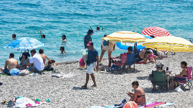 Sıcak havada sokak lezzetlerinde 'seyyar' tehlike