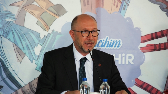 Eskişehir'deki 3 üniversite "Tercihim Eskişehir" platformu ile adaylara ulaşıyor