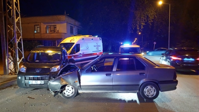 Çarşamba'da trafik kazasında 1 kişi yaralandı