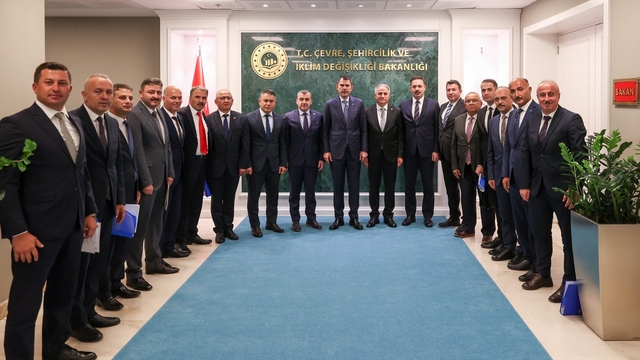 Devrek Belediye Başkanı Ulupınar, Bakan Kurum'u ziyaret etti