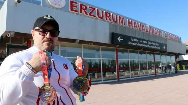 Karşılamaya kimsenin gitmediği 'Türk terminatör': Bu benim kaderim