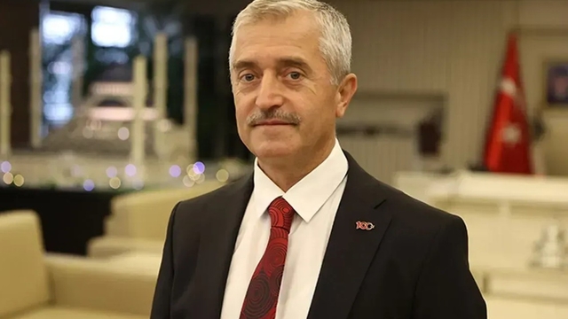 Şahinbey Belediyesi üniversite öğrencilerine desteğini 15 bin liraya çıkardı