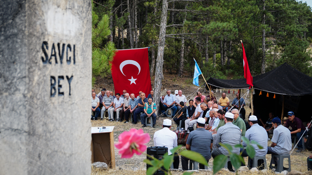 Ertuğrul Gazi'nin oğlu Saru Batu Savcı Bey, Domaniç'teki kabri başında anıldı