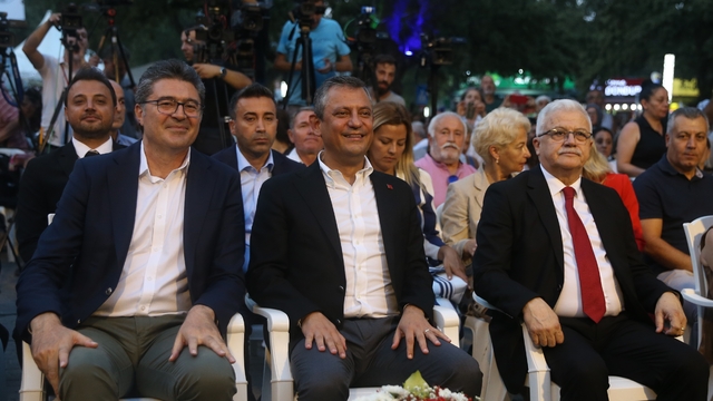 CHP Genel Başkanı Özel, Burhaniye-Ören Turizm, Kültür ve Sanat Festivali'nde konuştu: