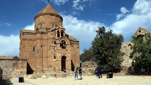 Van'daki tarihi Akdamar Kilisesi, 12'nci ayine hazırlanıyor