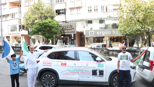 İsrail'e tepki ve Filistin'e destek için "Baba, oğul ve torun" Türkiye turuna çıktı