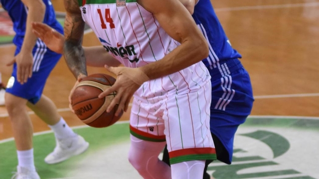 Eski milli basketbolcu İlkan Karaman hayatını kaybetti