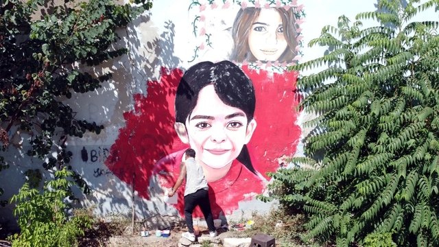 Azeri asıllı ressam, Narin'in resmini duvara çizdi