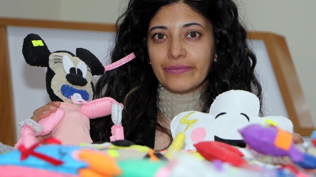 Kötü evliliğin izlerini sanatla sildi