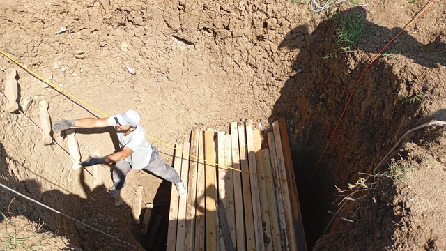 Samsun'da su kuyusu kazısında göçük; 2 işçi toprak altında